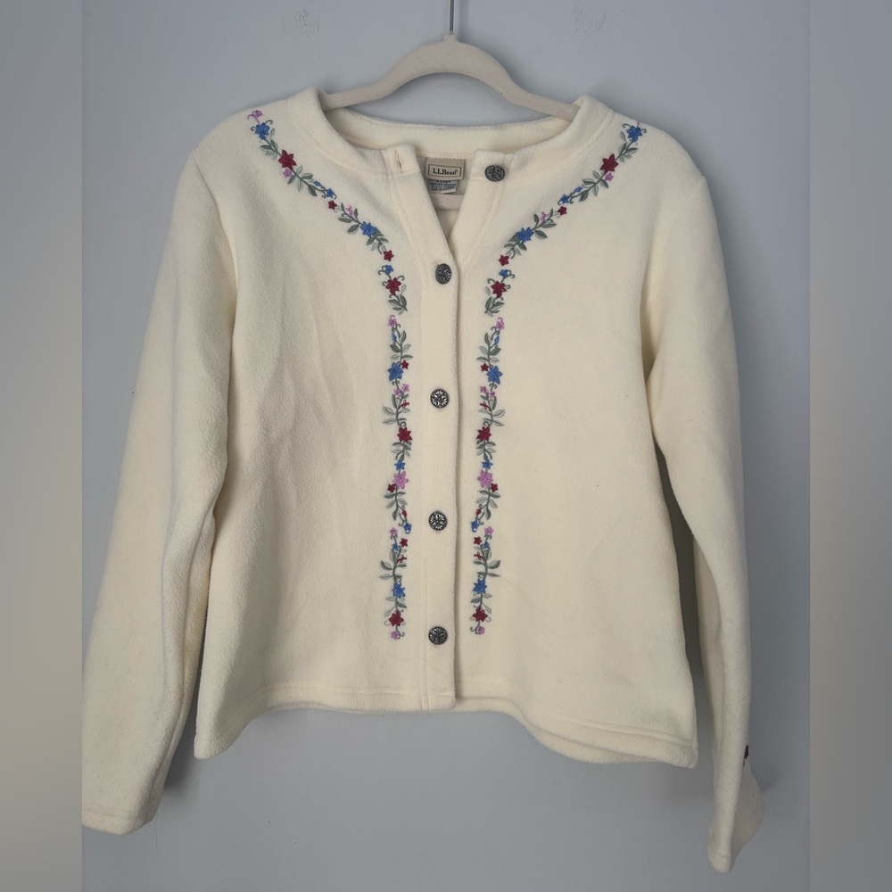 Vintage L.L.Bean embroidered fleece cardigan 🤍